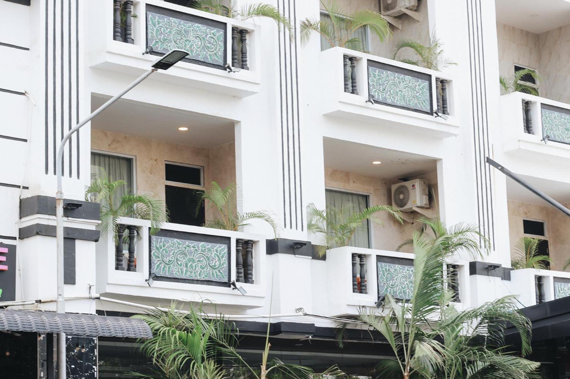 Batam Harbour Boutique Hotel & Spa Наґойя Екстер'єр фото
