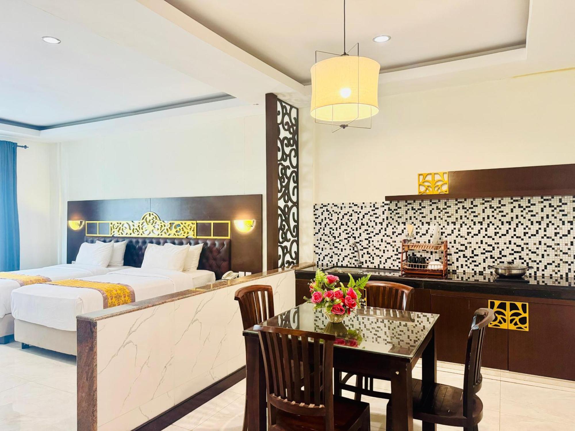 Batam Harbour Boutique Hotel & Spa Наґойя Номер фото
