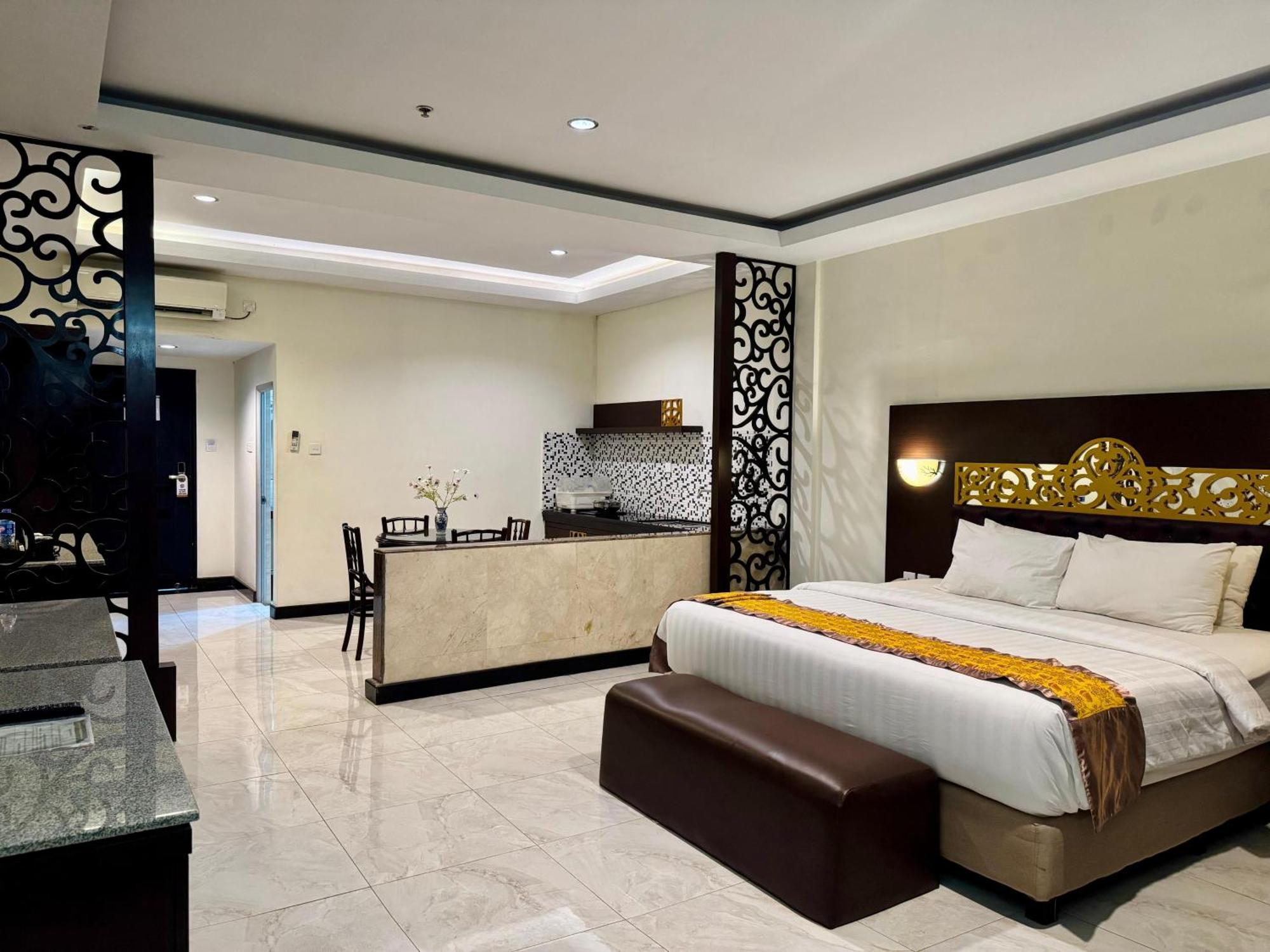 Batam Harbour Boutique Hotel & Spa Наґойя Номер фото